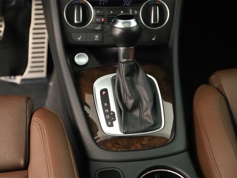 Used 2016 Audi Q3 2.0T Prestige image 22