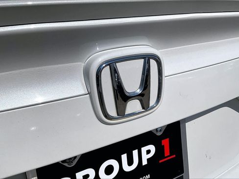Used 2017 Honda Civic EX-L image 10