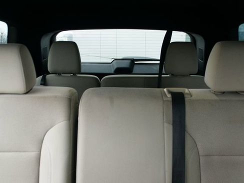 Used 2022 Chevrolet Traverse LS w/ Midnight/Sport Edition image 33