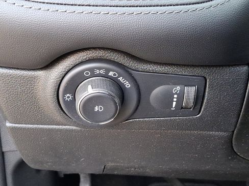 Certified 2022 Dodge Durango GT image 26