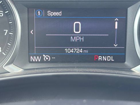 Used 2022 Chevrolet Equinox LT AWD/4WD image 25