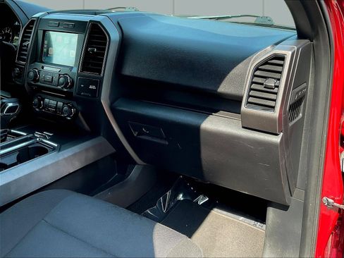 Used 2018 Ford F150 XLT w/ Equipment Group 302A Luxury AWD/4WD image 28