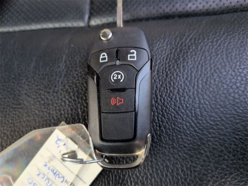 Certified 2021 Ford F250 Lariat image 39