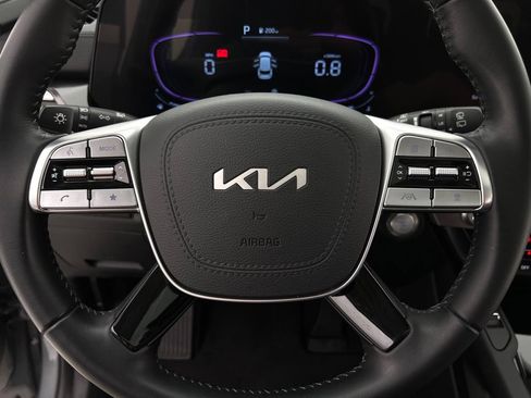 Used 2025 Kia Telluride S AWD/4WD image 17