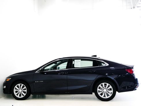 Used 2025 Chevrolet Malibu LT FWD image 5