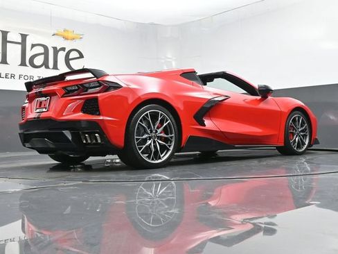 Used 2023 Chevrolet Corvette Stingray Preferred Cpe w/ Z51 Performance Package RWD image 35