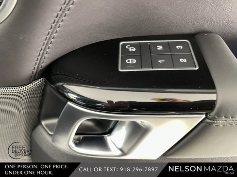 Used 2018 Land Rover Range Rover Sport HSE Dynamic image 46