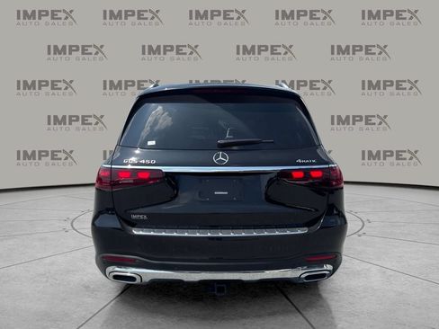 Used 2024 Mercedes-Benz GLS 450 4MATIC image 4