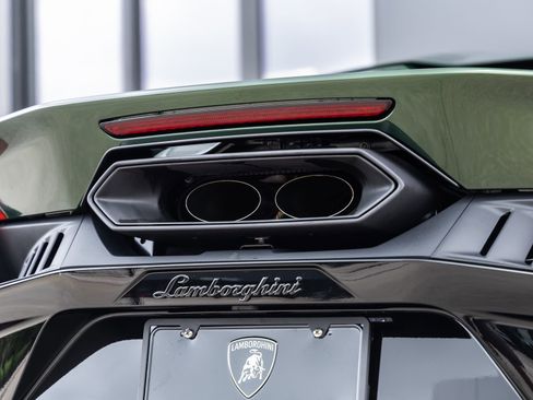 Used 2026 Lamborghini Temerario AWD/4WD image 14