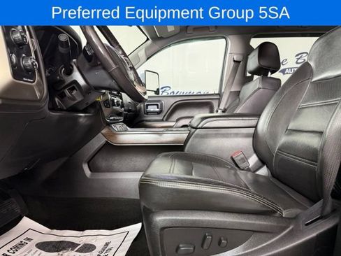 Used 2018 GMC Sierra 2500 Denali w/ Duramax Plus Package AWD/4WD image 14