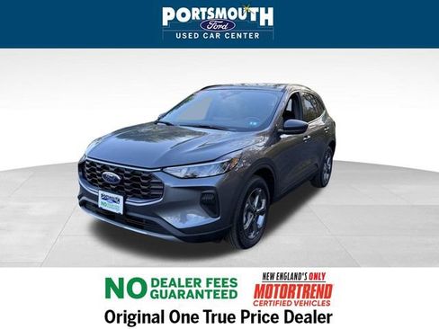 Used 2025 Ford Escape ST-Line w/ Tech Pack #1 image 16