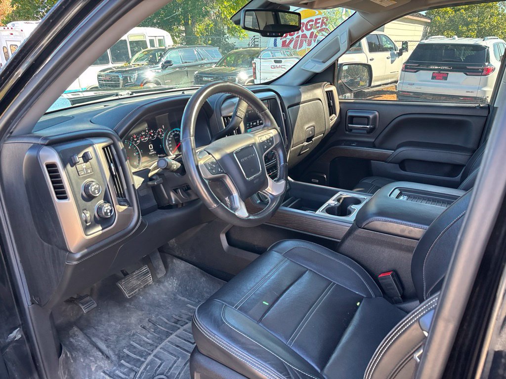 Used 2018 GMC Sierra 1500 Denali w/ Denali Ultimate Package AWD/4WD image 11