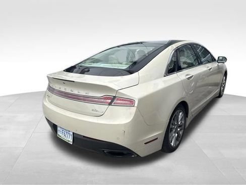 Used 2014 Lincoln MKZ w/ Equipment Group 102A Reserve FWD image 4