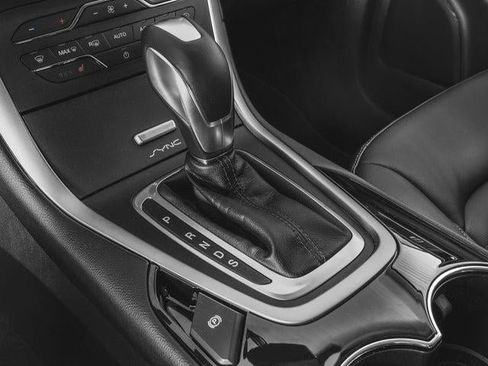 Used 2017 Ford Edge SEL w/ Equipment Group 201A image 11