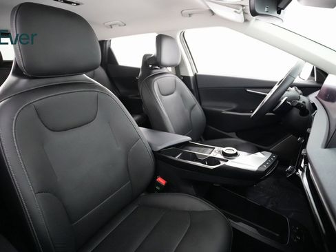 Used 2022 Kia EV6 Wind w/ Wind Technology Package image 8