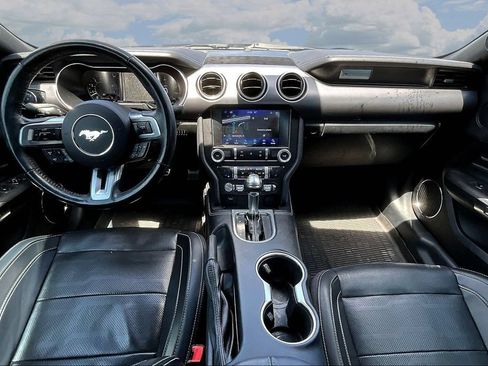Used 2021 Ford Mustang GT Premium w/ Equipment Group 401A RWD image 7