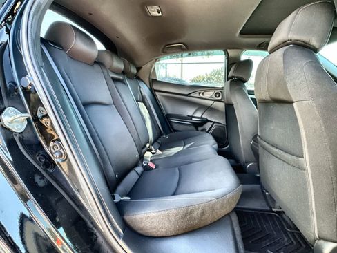 Used 2020 Honda Civic EX image 19