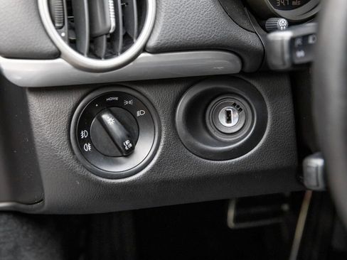 Used 2006 Porsche Cayman S image 22