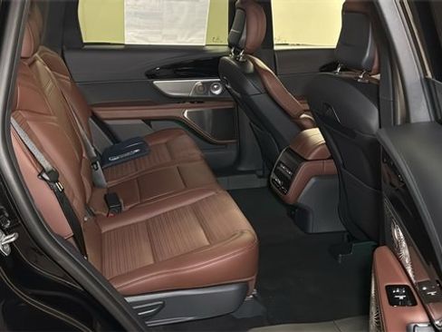 New 2026 Lincoln Nautilus Reserve image 11