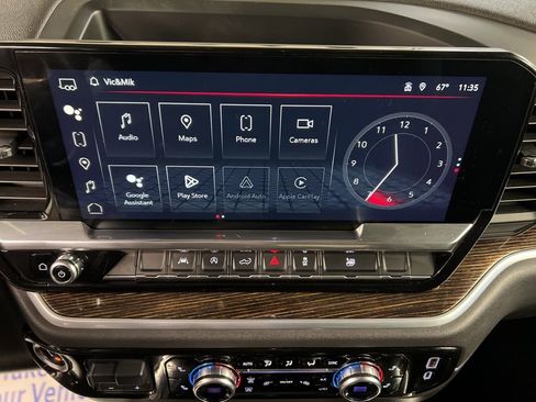 Used 2022 GMC Sierra 1500 Elevation image 9