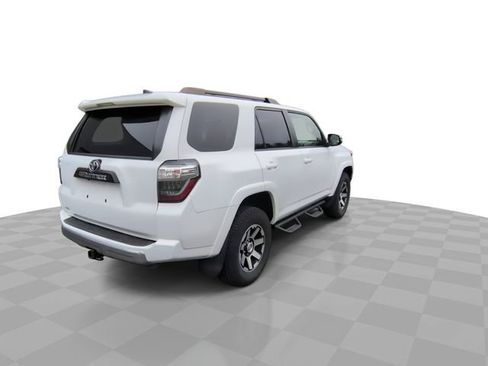 Used 2020 Toyota 4Runner TRD Off-Road Premium image 8