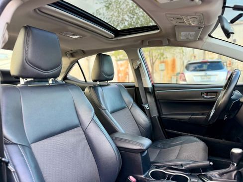 Used 2016 Toyota Corolla S w/ Driver Convenience Package image 7