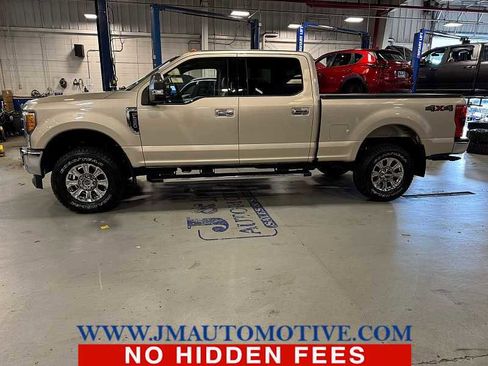 Used 2017 Ford F250 Lariat w/ Chrome Package image 2
