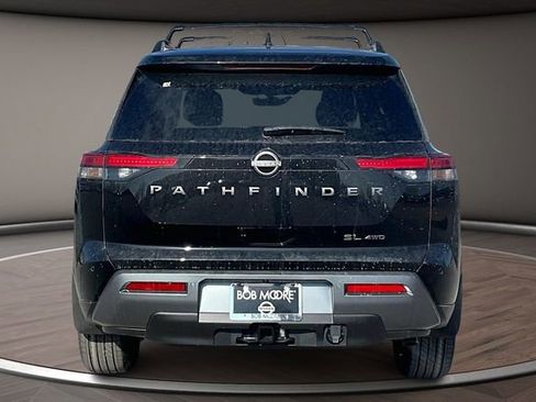 New 2026 Nissan Pathfinder SL w/ SL Premium Package FWD image 4