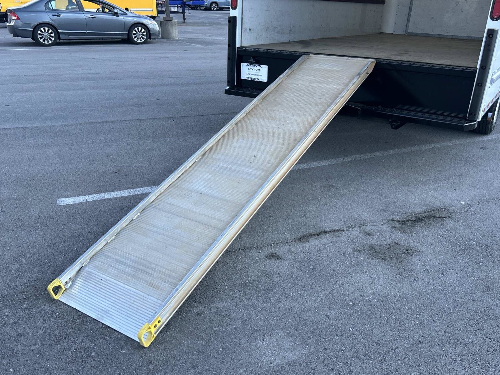Used 2022 Ford E-350 and Econoline 350 Super Duty RWD image 24