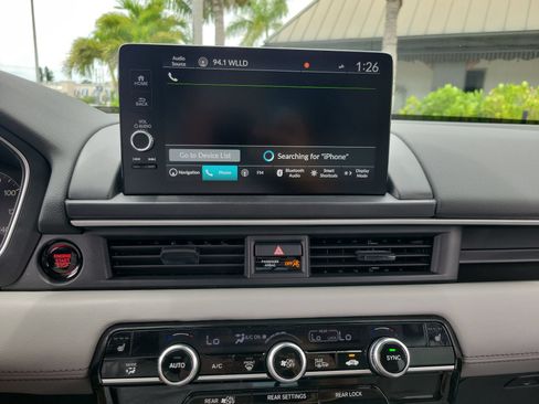 Used 2025 Honda Pilot Touring image 23