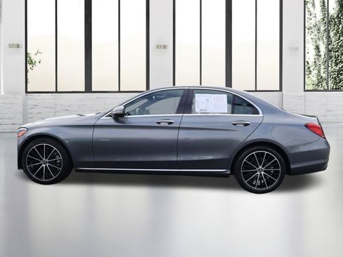 Used 2021 Mercedes-Benz C 300 Sedan image 2