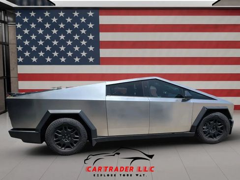 Used 2024 Tesla Cybertruck AWD Crew Cab image 6