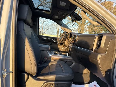 Used 2024 Chevrolet Silverado 2500 LTZ w/ LTZ Plus Package image 24