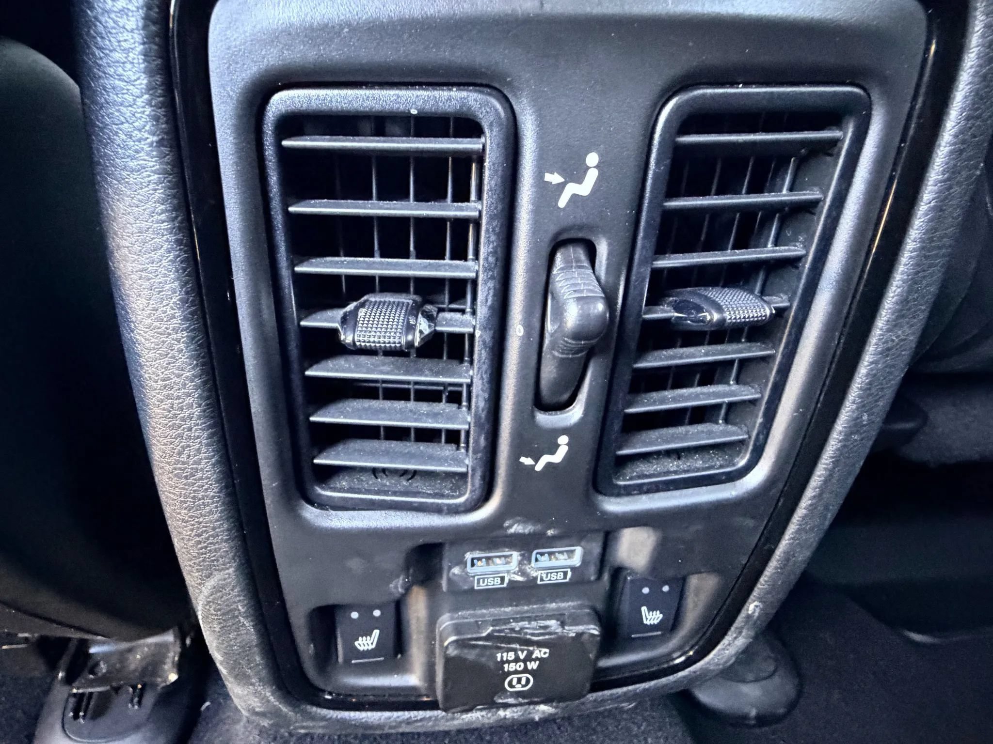 Used 2023 Dodge Durango GT AWD/4WD image 25