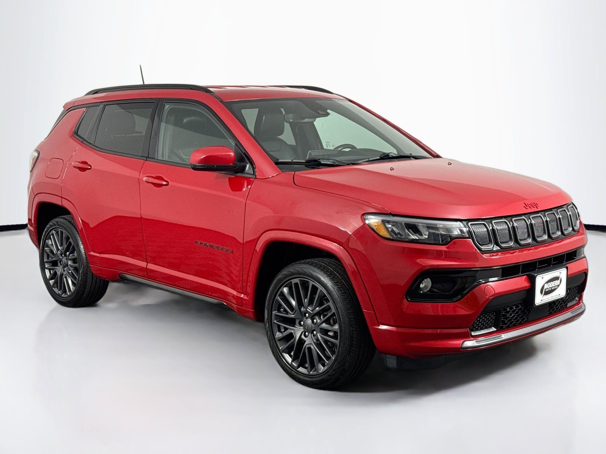 Used 2022 Jeep Compass Limited AWD/4WD image 2