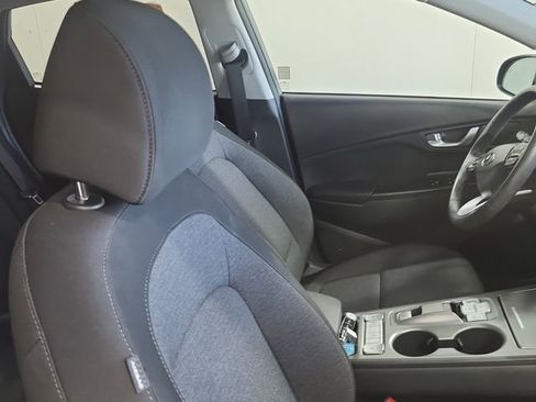 Used 2023 Hyundai Kona SEL FWD image 17