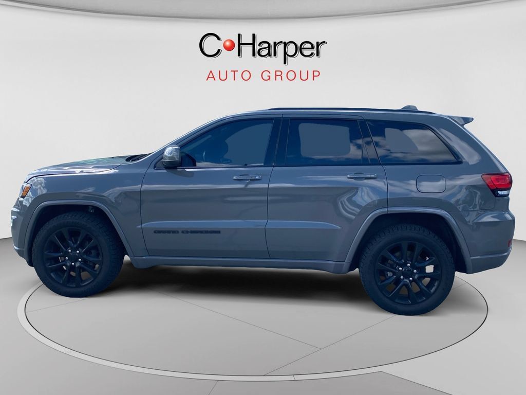 Used 2020 Jeep Grand Cherokee Altitude AWD/4WD image 5