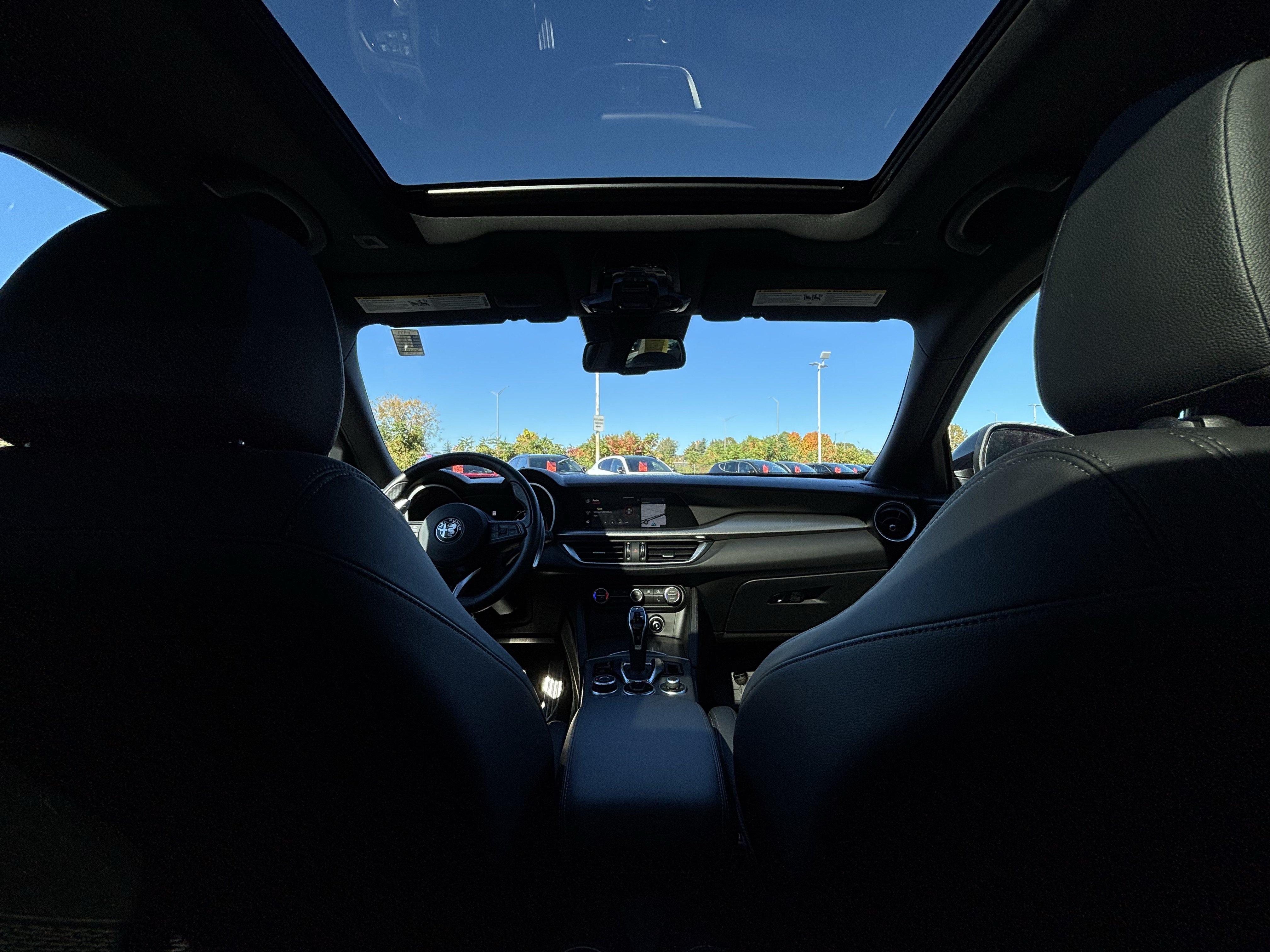 Certified 2024 Alfa Romeo Stelvio Veloce AWD/4WD image 40