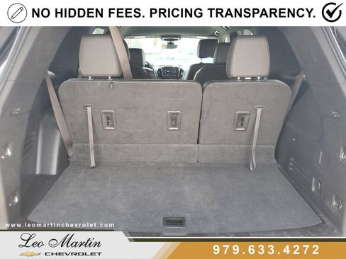Used 2023 Chevrolet Traverse RS FWD image 7