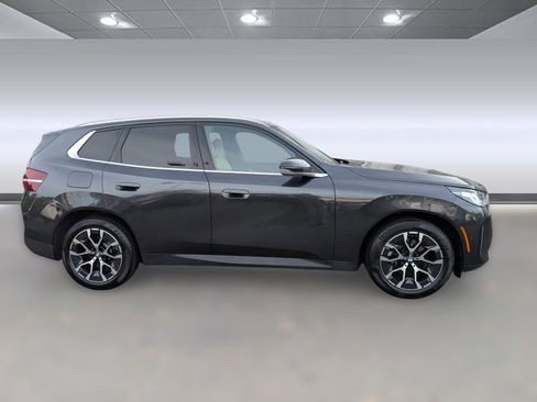 Used 2025 BMW X3 xDrive30i image 8