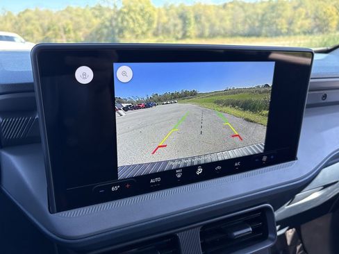 New 2025 Ford Maverick XL w/ Equipment Group 101A image 48