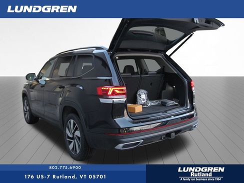 New 2026 Volkswagen Atlas SE image 6