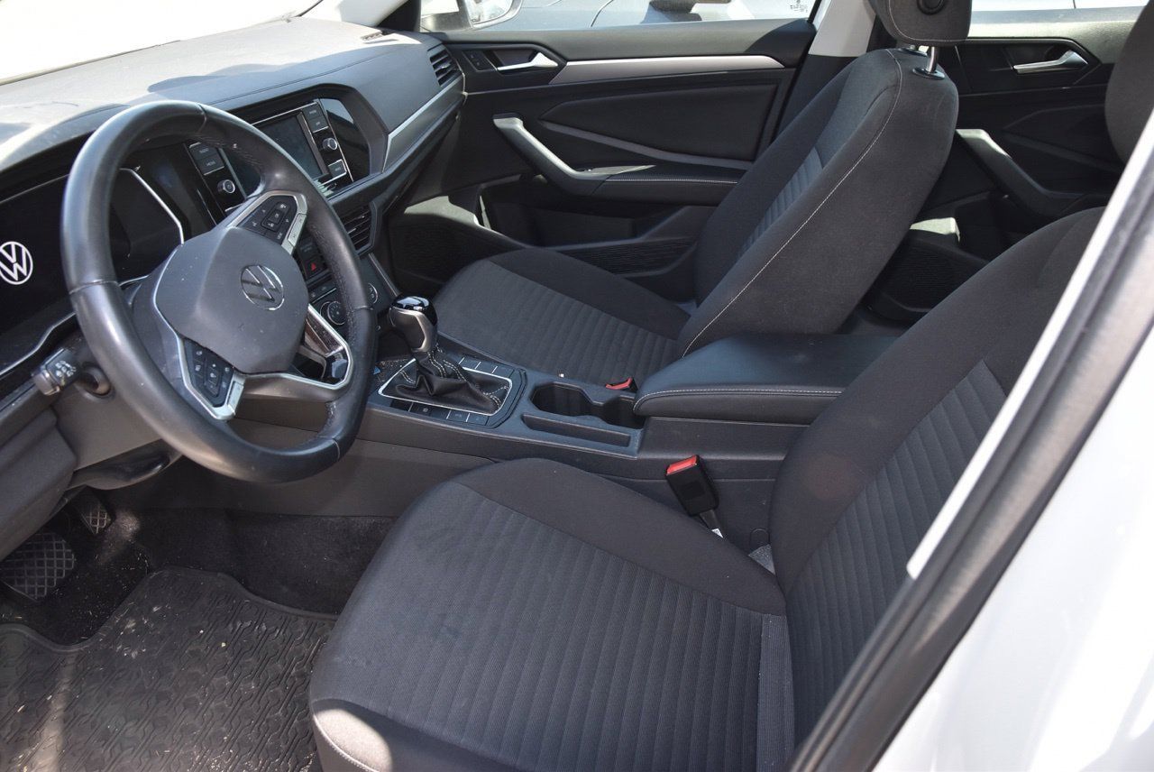 Used 2024 Volkswagen Jetta S FWD image 8