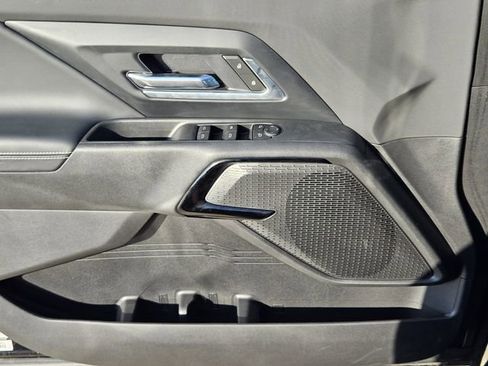 New 2026 Chevrolet Silverado EV LT image 17