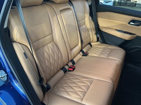 Used 2023 Nissan Rogue Platinum w/ Platinum Premium Package image 14