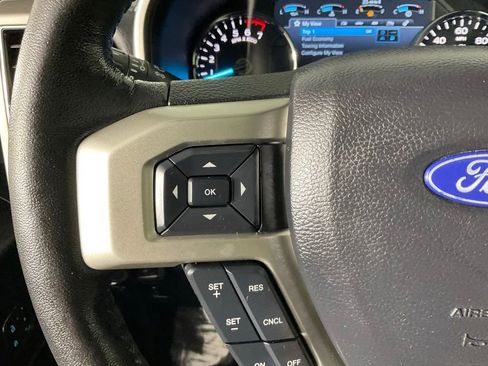Used 2020 Ford F150 Lariat w/ Equipment Group 502A Luxury AWD/4WD image 23