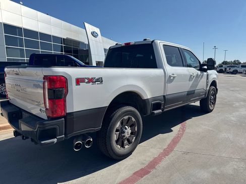 Used 2024 Ford F250 King Ranch AWD/4WD image 3