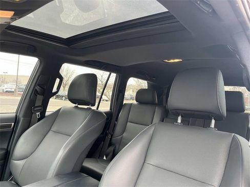 Used 2021 Lexus GX 460 Premium w/ Premium Package image 34