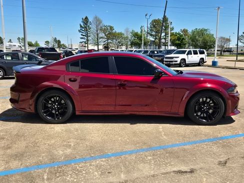 Used 2023 Dodge Charger Scat Pack image 4