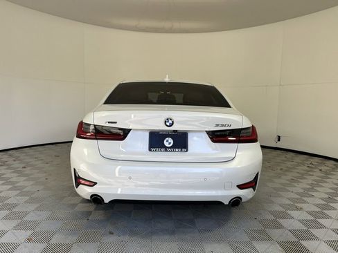 Used 2022 BMW 330i xDrive Sedan w/ Driving Assistance Package image 6